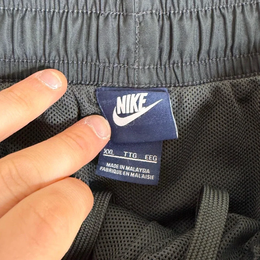 Y2K Nike Mens XXL Track Pants Black Mesh Lined Windbreaker baggy loose fit
